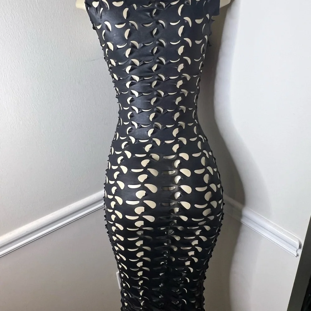 Custom made - Picture 2 of 2